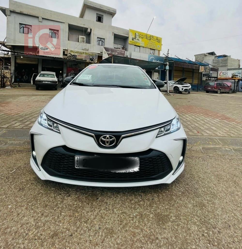 تۆیۆتا کۆرۆلا